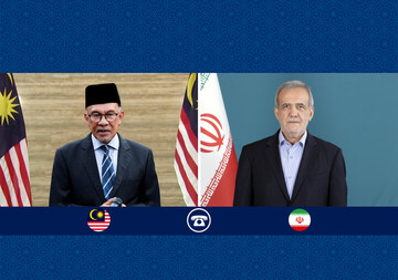 ایستادگی مردم ایران برای دشمنان سخت و سنگین تمام شد