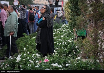 تجمع مردمی در حمایت از نیرو‌های مسلح