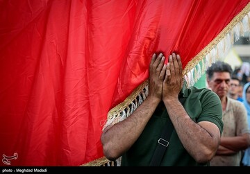 تجمع مردمی در حمایت از نیرو‌های مسلح