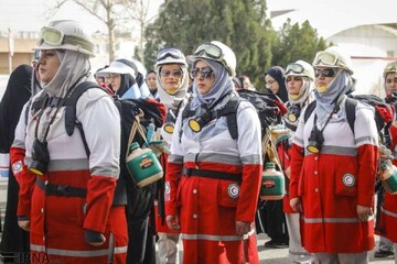 فراتر از امدادگری؛ نماد امید و صبر/ بانوان حضور پررنگی در عملیات‌های امدادی هلال‌احمر داشتند