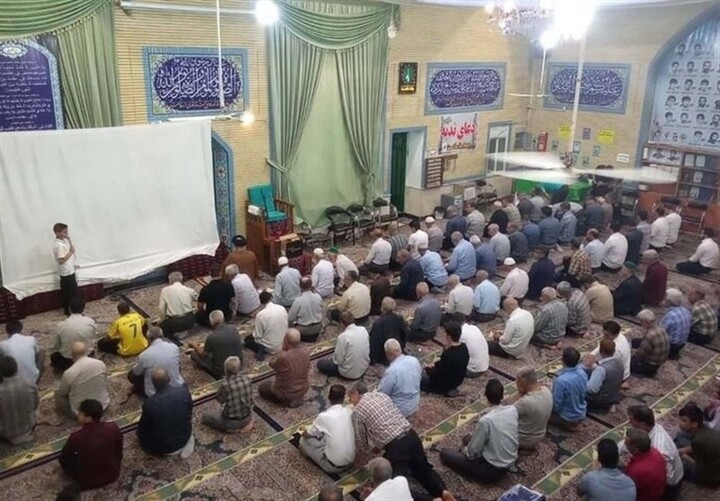 اکران سیار فیلمهای سینمایی در مساجد اکران سیار فیلمهای سینمایی در مساجد