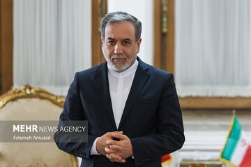 نمی‌توانیم از غنی سازی دست بکشیم