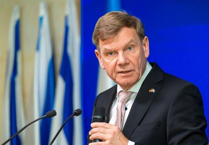 دفاع تمام قد وزیر خارجه آلمان از رژیم جنایتکار صهیونیستی دفاع تمام قد وزیر خارجه آلمان از رژیم جنایتکار صهیونیستی