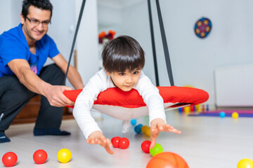 چگونه به رشد حرکتی، ذهنی و زبانی فرزندمان کمک کنیم؟