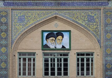 بیانیه اساتید بسیجی حوزه در همایش «حماسه اقتدار ملت ایران و بلاغ مبین»