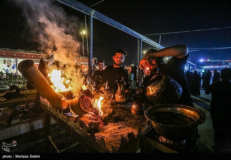 پیاده روی شبانه در مسیر نجف به کربلا