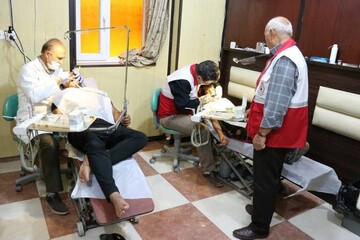 خدمات رایگان دندانپزشکی جهادی در مسیر اربعین