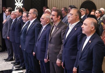 تعامل و مراوده با دیگر کشورها و ملت‌ها رمز اصلی رشد و پیشرفت است