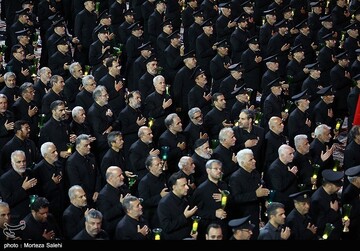 شام غریبان شهادت امام رضا (ع) در حرم رضوی