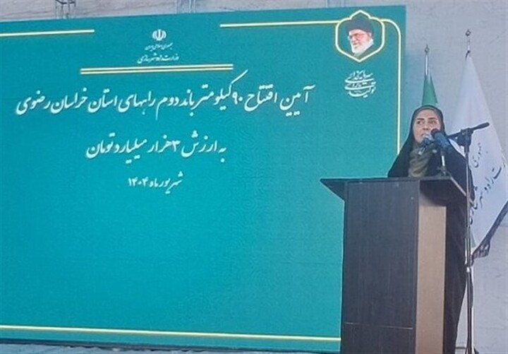 وزیر راه: ساخت جاده در ایران با تمام توان ادامه دارد
