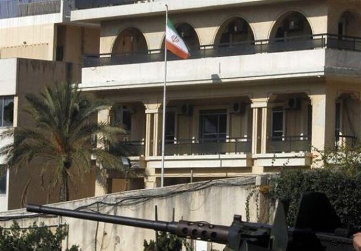 واکنش سفارت ایران به اهانت فرستادگان ترامپ به خبرنگاران لبنانی