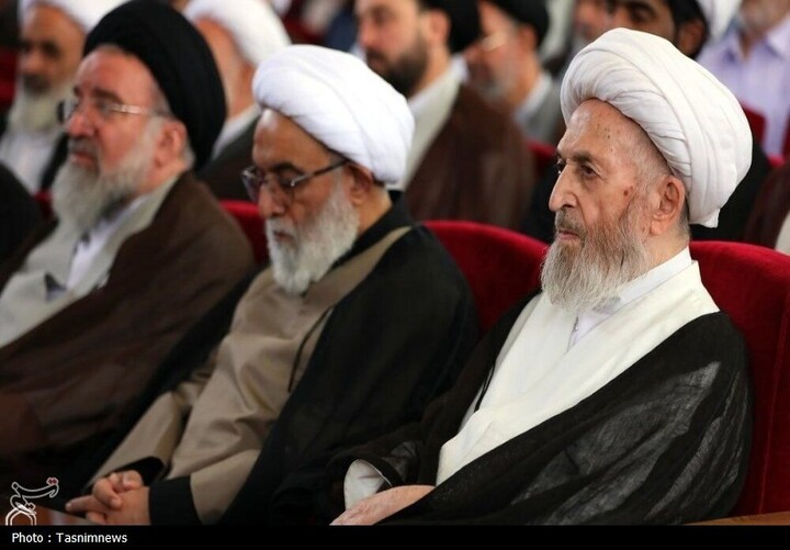 آیین افتتاحیه سال تحصیلی حوزههای علمیه در قم برگزار میشود آیین افتتاحیه سال تحصیلی حوزههای علمیه در قم برگزار میشود