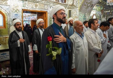آیین غبارروبی حرم مطهر حضرت شاهچراغ (ع)