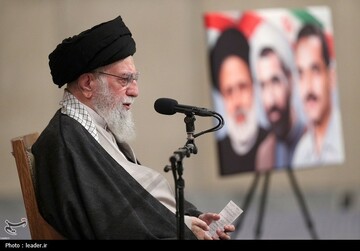 دیدار رئیس‌جمهور و اعضای هیئت دولت با مقام معظم رهبری
