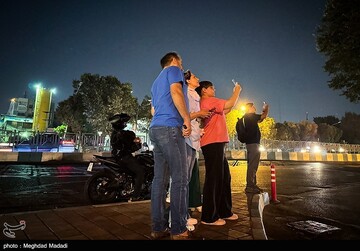 ماه‌گرفتگی در آسمان تهران