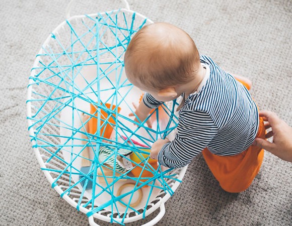 نخ بازی با کودک