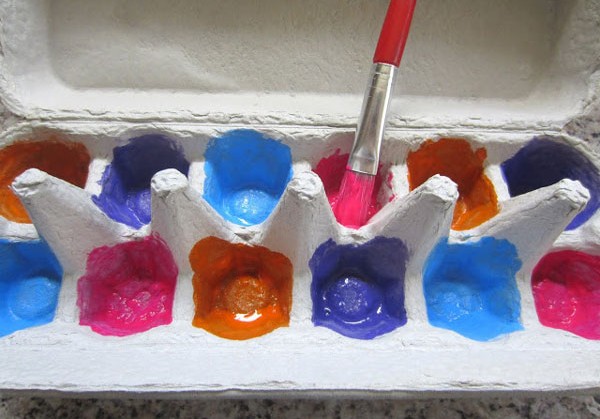 بازی اعداد و رنگها با شانه تخممرغ