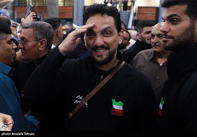 ورود تیم ملی کشتی آزاد به ایران