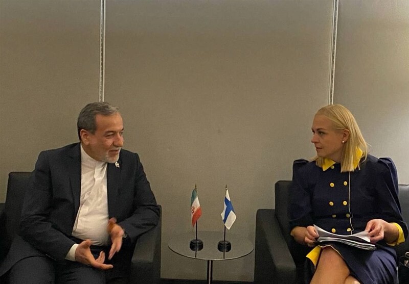 دیدار عراقچی با همتایان سوئدی و فنلاندی