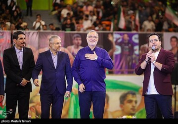 جشن ملی قهرمانی کشتی