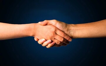 اعتماد کن تا مورد اعتماد شوی
