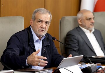 مسیر ملت ایران، ایستادگی و عزتمندی در برابر زورگویان است