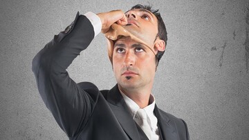 بهترین واکنش به همسری که دروغ می گوید چیست؟