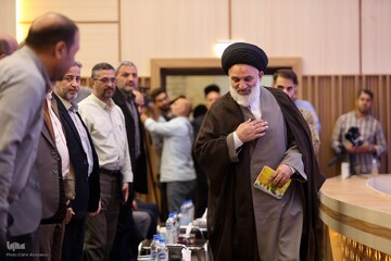 مراسم قرعه‌کشی عمره دانشگاهیان