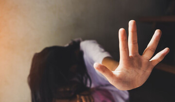 سوپر استار معروف به اتهام تجاوز به دختر ۲۰ ساله بازداشت شد