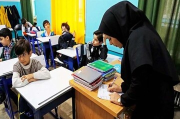 کاهش ساعات تدریس معلمان مدارس غیردولتی