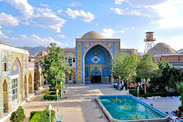 مدرسه علمیه سپهداری قلب تپنده هویت تاریخی و فرهنگی شهر اراک است image-20251024103308-1.jpeg