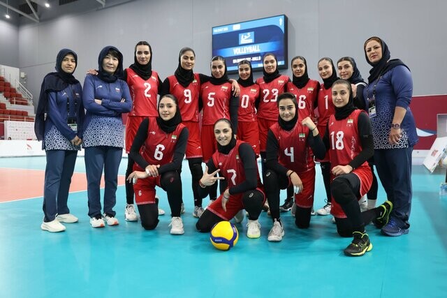 برد مقتدرانه دختران والیبال مقابل اندونزی/ شاگردان لی به هنگکنگ رسیدند
 image-20251024161928-1.jpeg