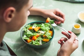 گرسنگی طولانی راه درستی برای کاهش وزن نیست