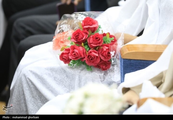 جشن بزرگ ازدواج دانشجویی در یزد برگزار شد جشن بزرگ ازدواج دانشجویی در یزد برگزار شد