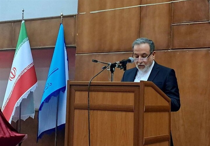 عراقچی: گفتگو بخشی از قدرت است نه جایگزین آن عراقچی: گفتگو بخشی از قدرت است نه جایگزین آن