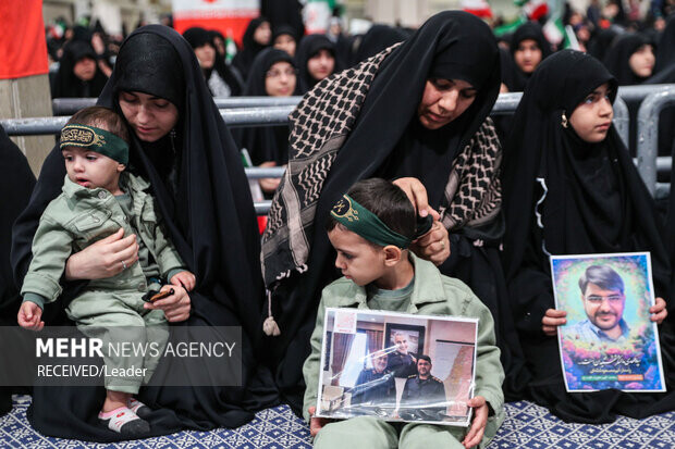 دیدار دانشآموزان و دانشجویان با رهبر معظم انقلاب اسلامی