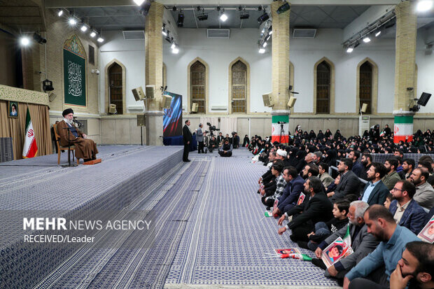 دیدار دانشآموزان و دانشجویان با رهبر معظم انقلاب اسلامی