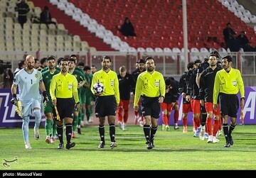 دیدار تیم های فوتبال تراکتور و الشرطه عراق