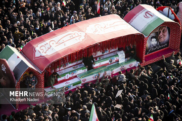 شروع بدرقه پیکرهای مطهر شهدا