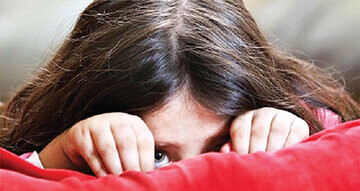 کودکان در سایه اخبار منفی؛ قربانیانی که دیده نمی‌شوند