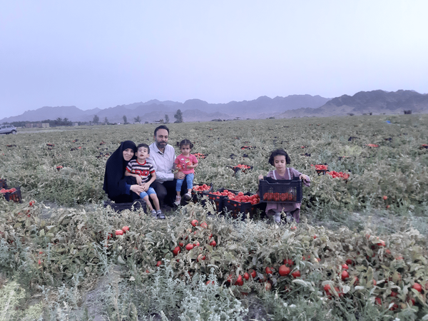 عکس رنگی از محرومیت