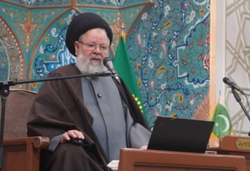 سنگر شکست‌ناپذیر امت اسلامی وحدت ملی است