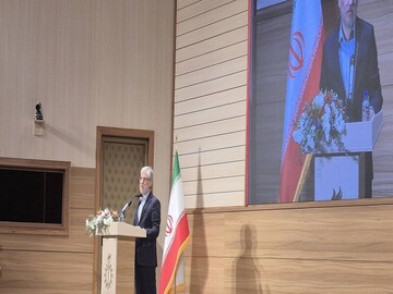 استادان در دوره پساجنگ مسئولیتی مضاعف برای حفظ امید و تربیت نسل آینده دارند