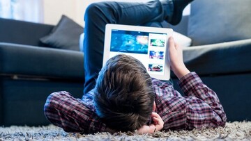 آموزش آنلاین؛ فرصت دیجیتال یا تهدیدی برای رشد کودکان؟