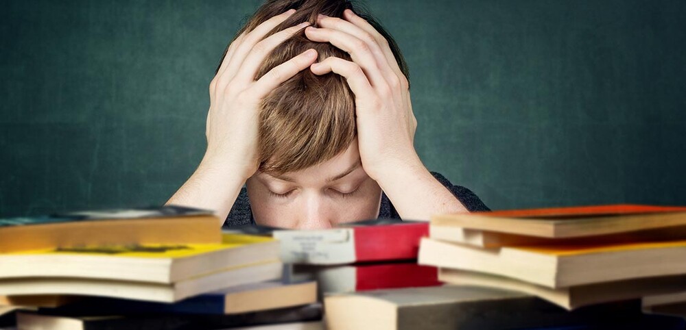 استرس امتحان را چگونه مدیریت کنیم؟ راهکارهای علمی برای روزهای سخت