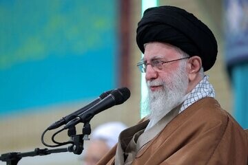 شخصیت لبنانی: اندیشه رهبر شهید در وجدان امت اسلامی باقی می‌ماند