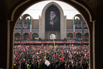 روز اول تشییع آقا