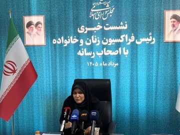 خدادادی: مشکل صدور گواهینامه موتورسیکلت برای بانوان به‌زودی رفع می‌شود